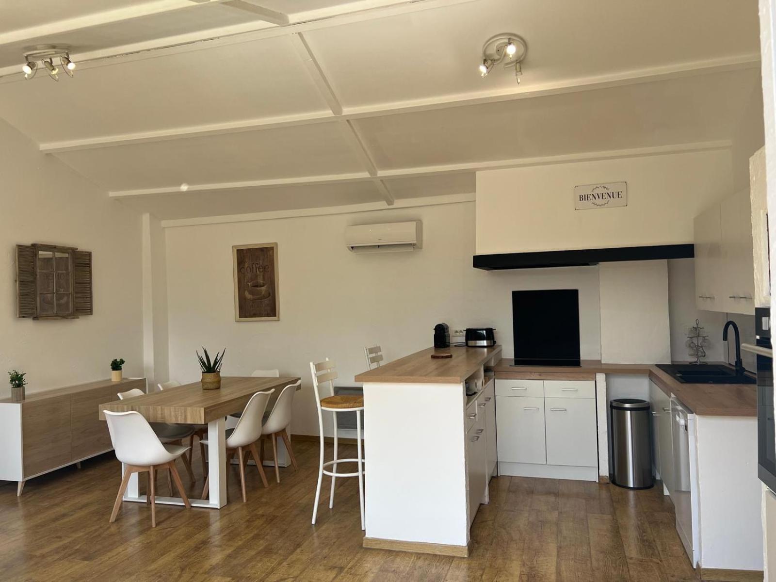 Ostalada Holiday home *
